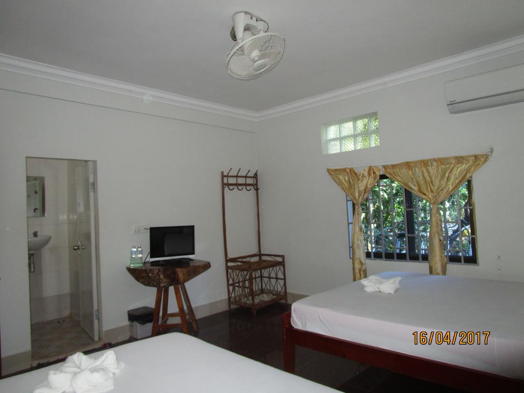 Visal Sak pensión Kep Exterior foto